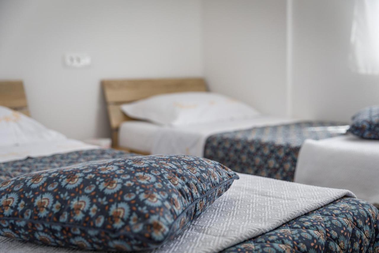 Apartmen Plus U Centru Blizu Plaze Njivice Kültér fotó
